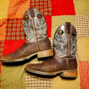 Double H slip on boots